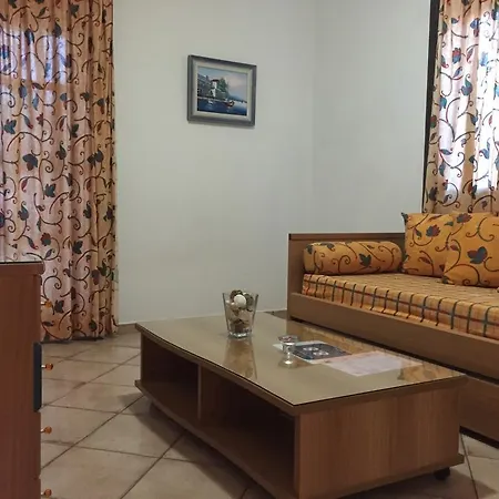 Apartment Terpsichore Kyparissia
