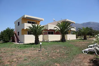 Terpsichore Apartment Kyparissia
