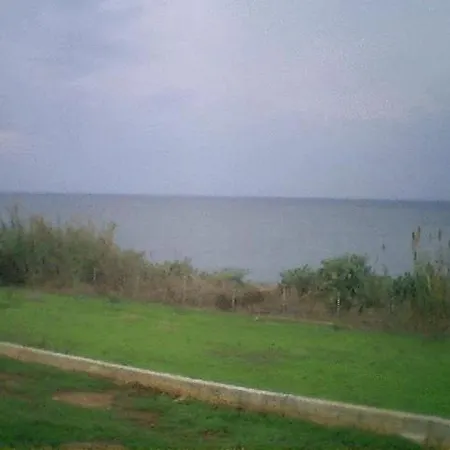 Apartment Terpsichore Kyparissia