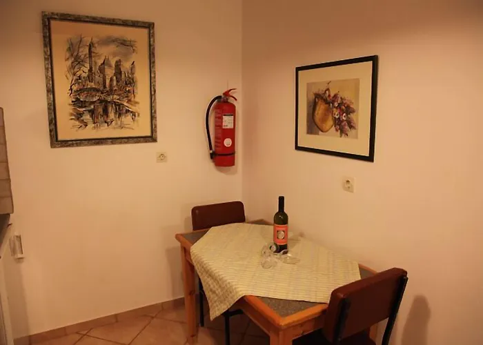 Terpsichore Apartman Kipariszía